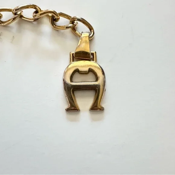 Vintage Etienne Aigner Gold Plated Chain Belt - Picture 2 of 3